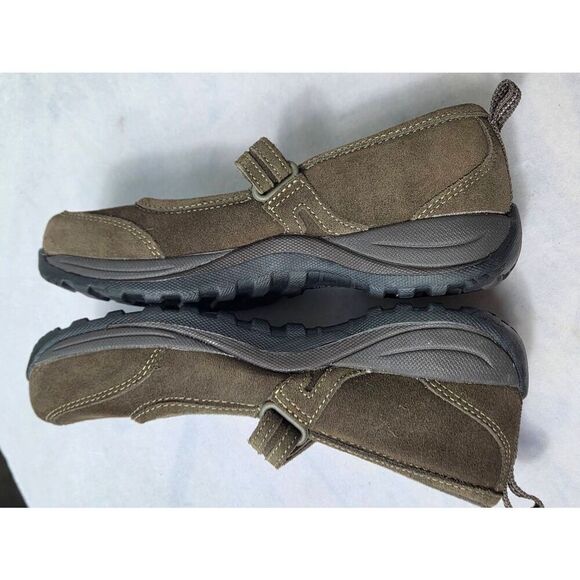 L.L. Bean Brown Suede Comfort Moc Mary Janes Sz. 8 1/2 - Picture 4 of 10